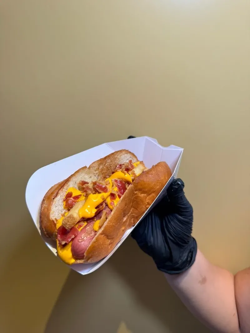 Off Burger photo 9