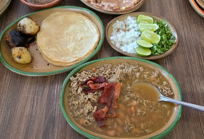 Carnes en Su Jugo (Guinness World Record) photo 5