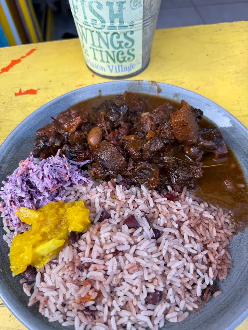 Fish, Wings & Tings photo 5