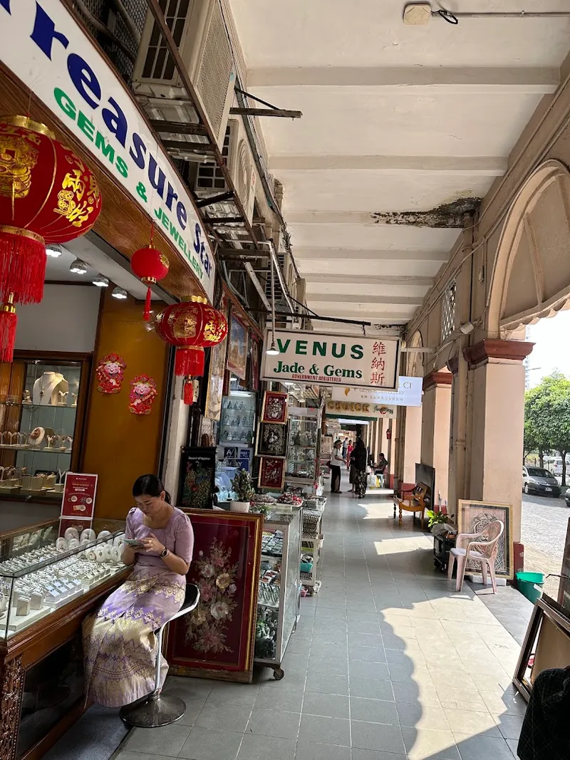 General Aung San Market