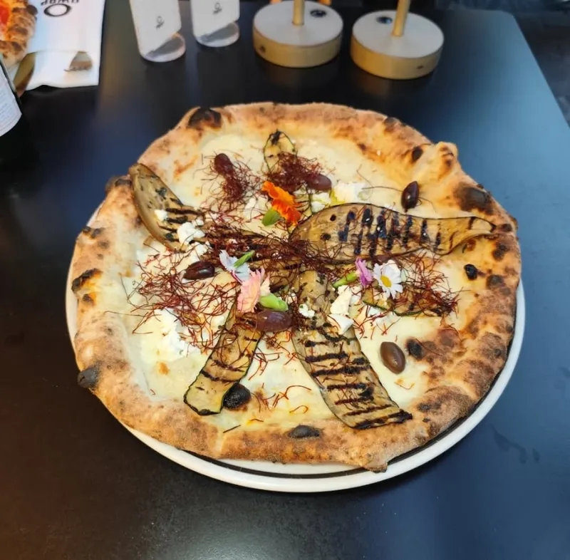 Pizzeria Un One World All Pizzas photo 7