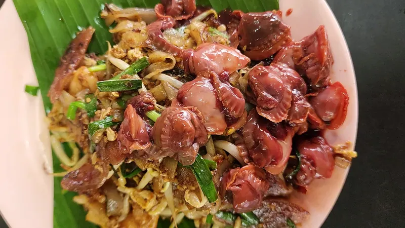 Char Koay Teow Stall at Jalan Macalister photo 8