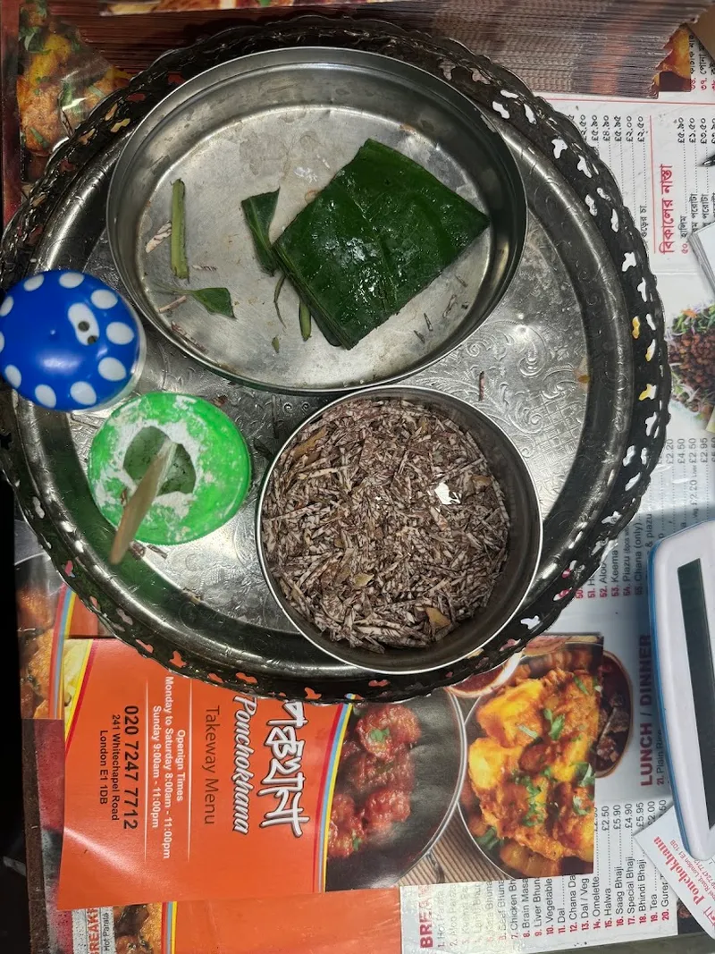 Raj Mahal Sweets foto 10