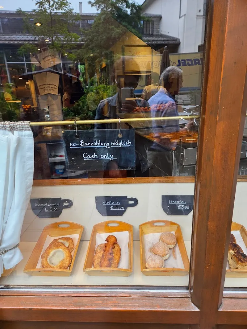 Café Frischhut photo 7