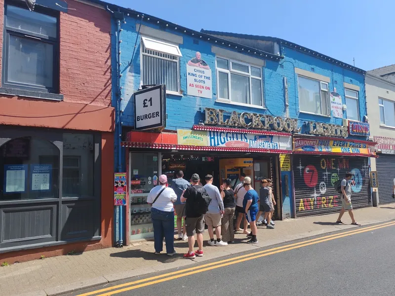 One Pound Burger Bar photo 6