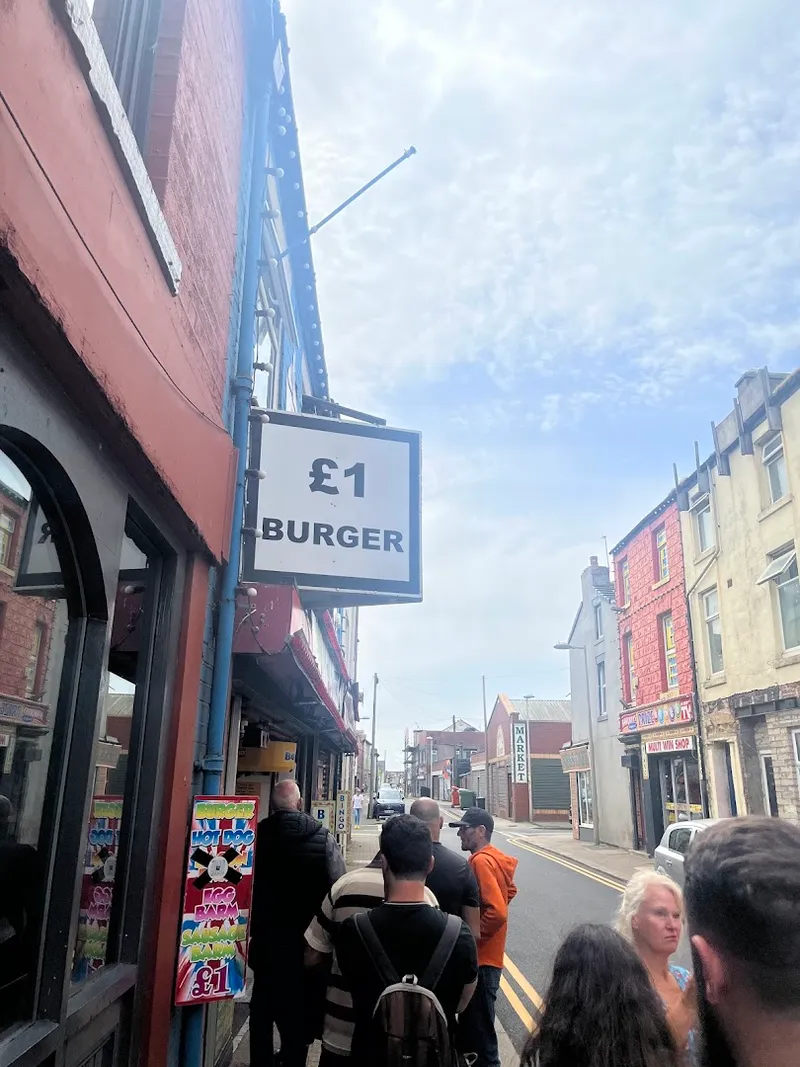 One Pound Burger Bar photo 9
