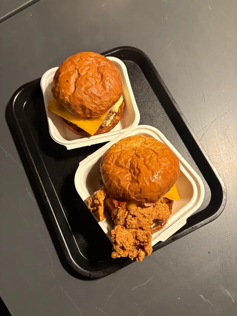 BLEND - Burgers & Smoked photo 5