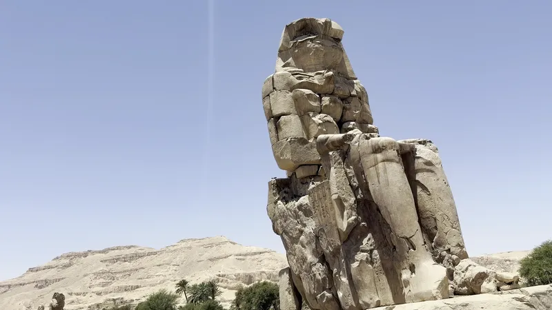 Colossi of Memnon photo 7