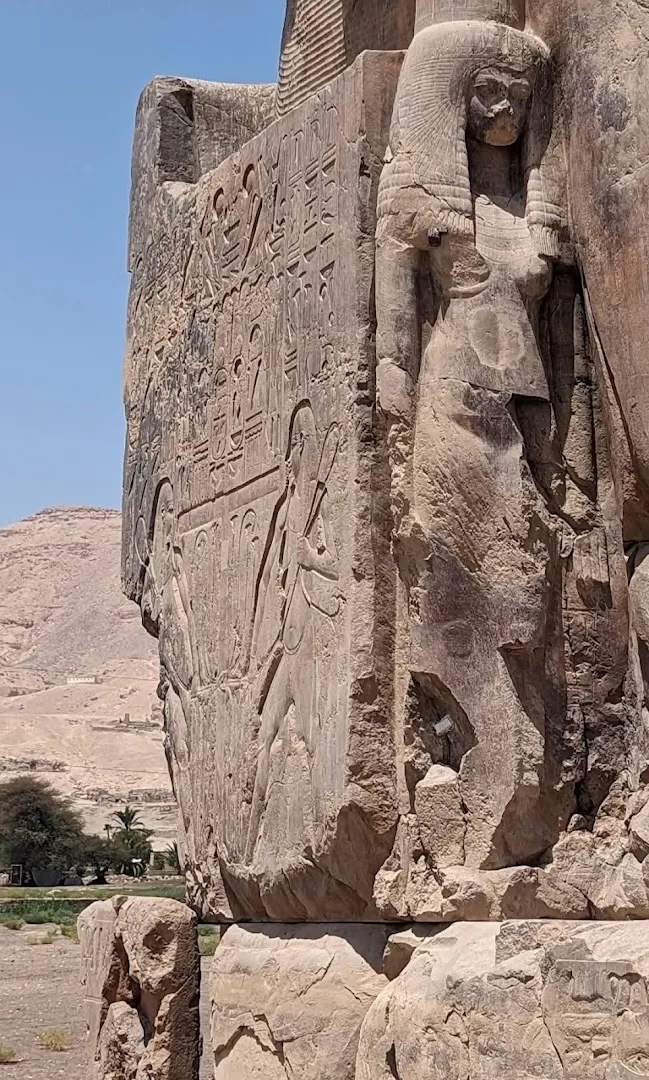 Colossi of Memnon photo 8