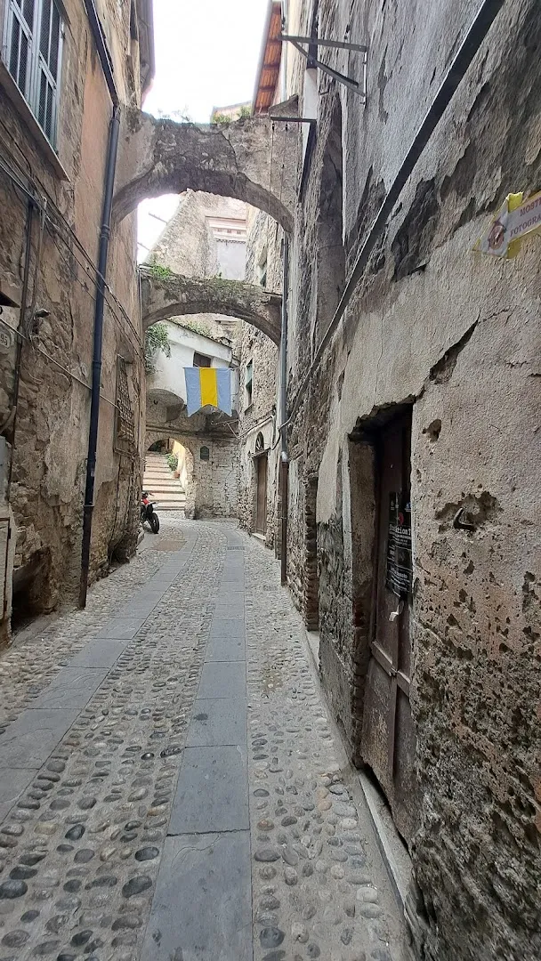 La Tagia photo 9