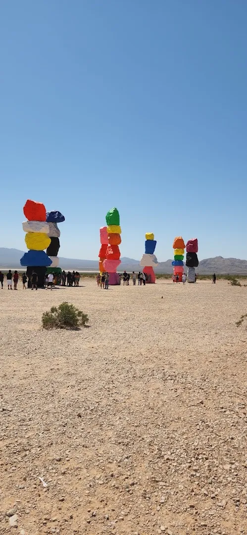 Seven Magic Mountains photo 6