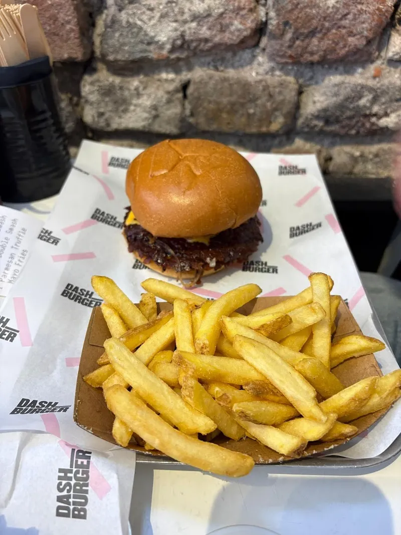 Dash Burger photo 5