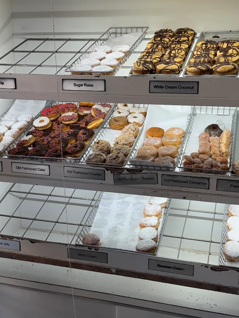 Peter Pan Donuts photo 6
