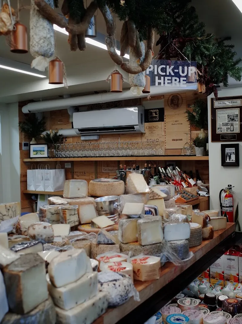 Beverly Hills Cheese Shop foto 9