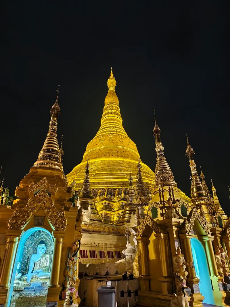 Shwedagon Pagoda foto 9