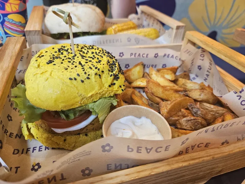 Flower Burger photo 9