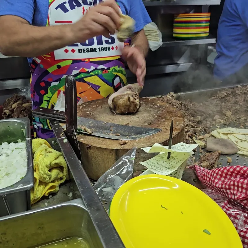 Tacos Luis photo 10