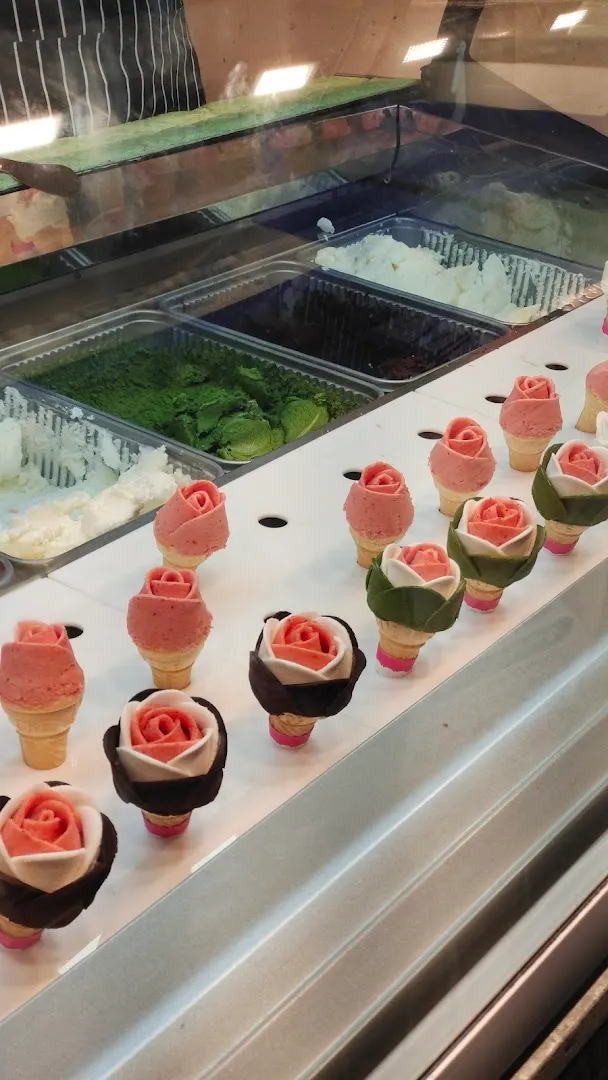 Myeongdong Street Food photo 7