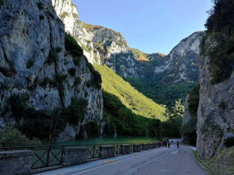 Passo del Furlo photo 7