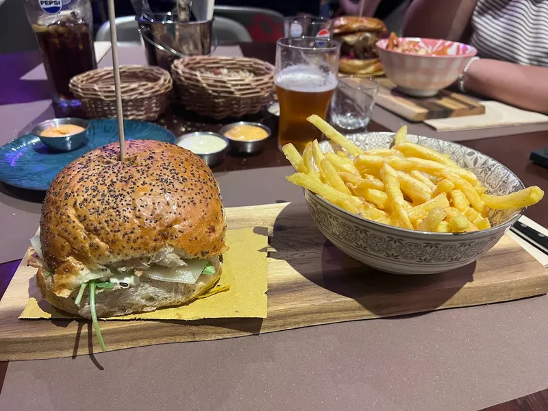 Dirty Fucking Burger photo 5