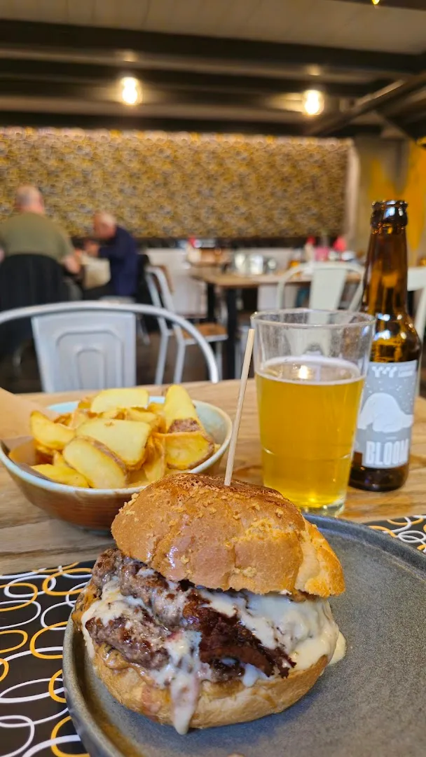 Mystic Burger photo 5