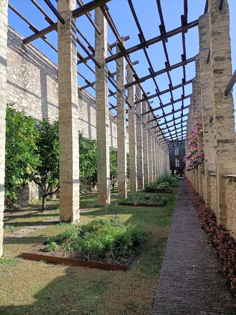 Villa Fettrinelli photo 9