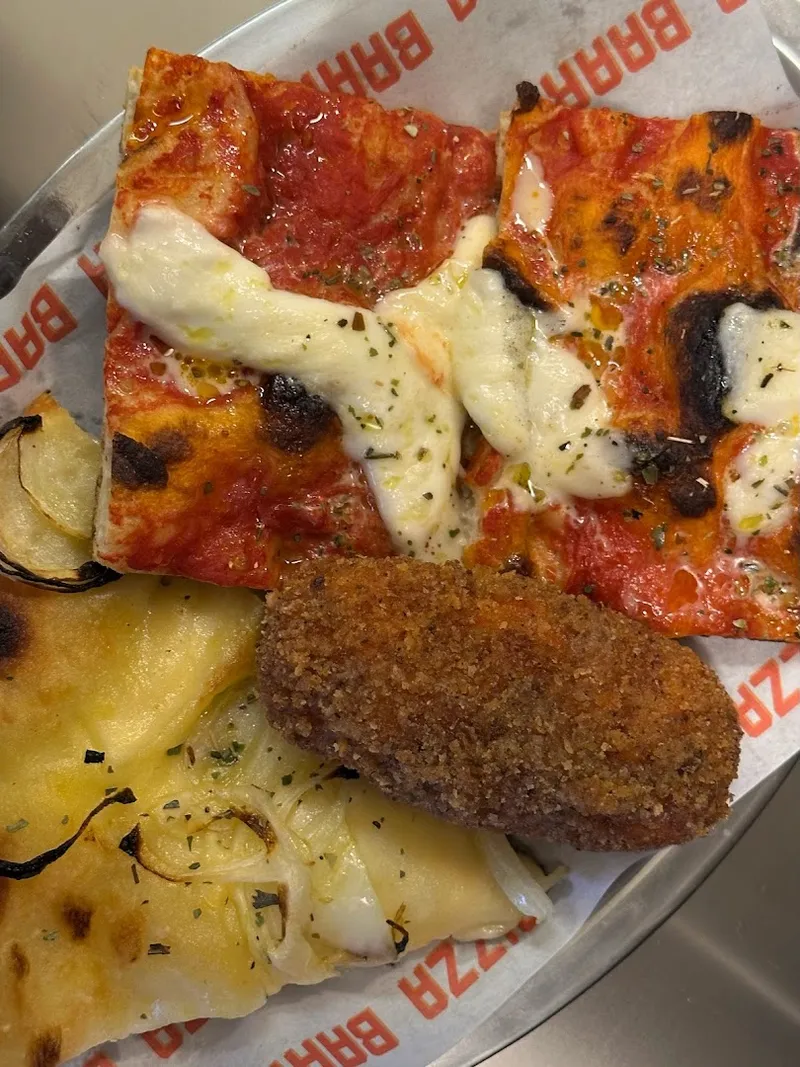 Pizza Baar foto 5