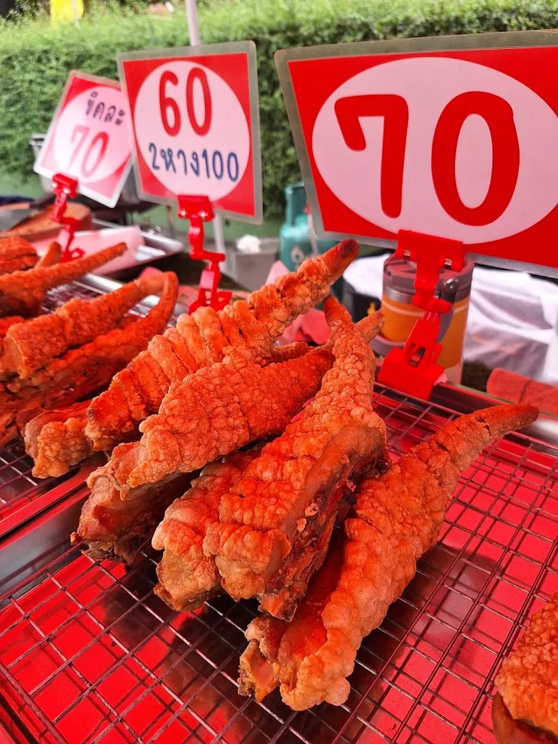 หมูกรอบพ่อลูกอ่อน photo 9