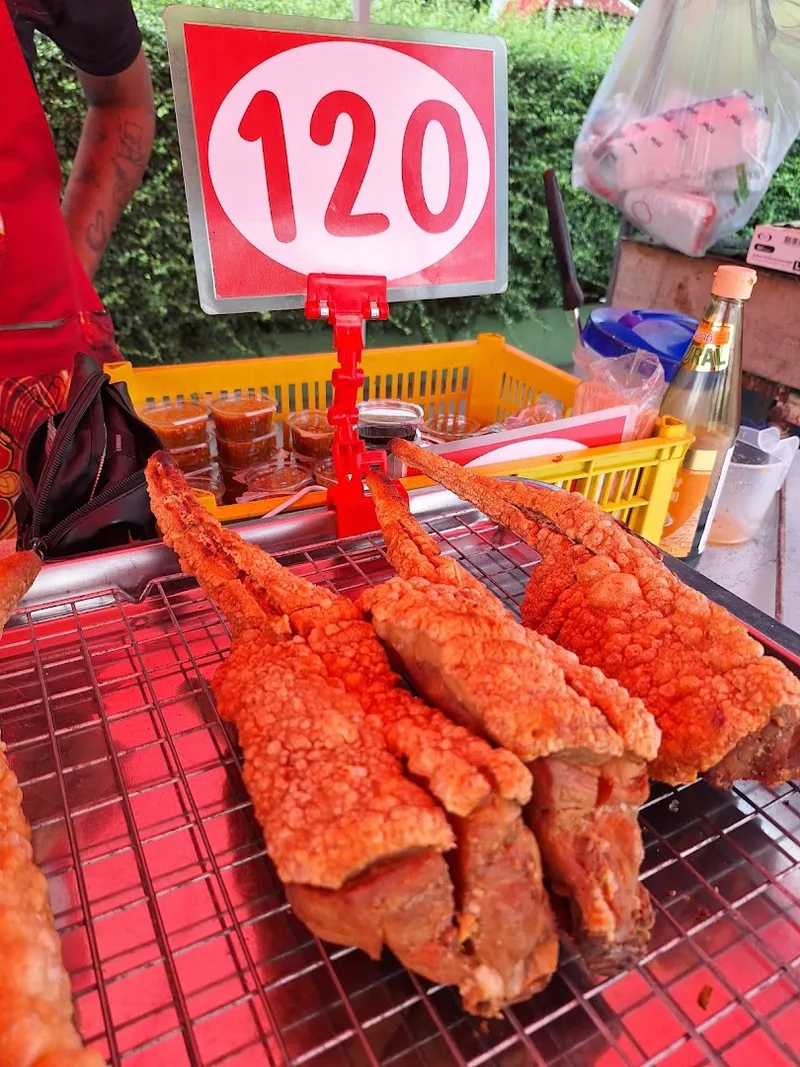 Tambon Nong Pla Lai