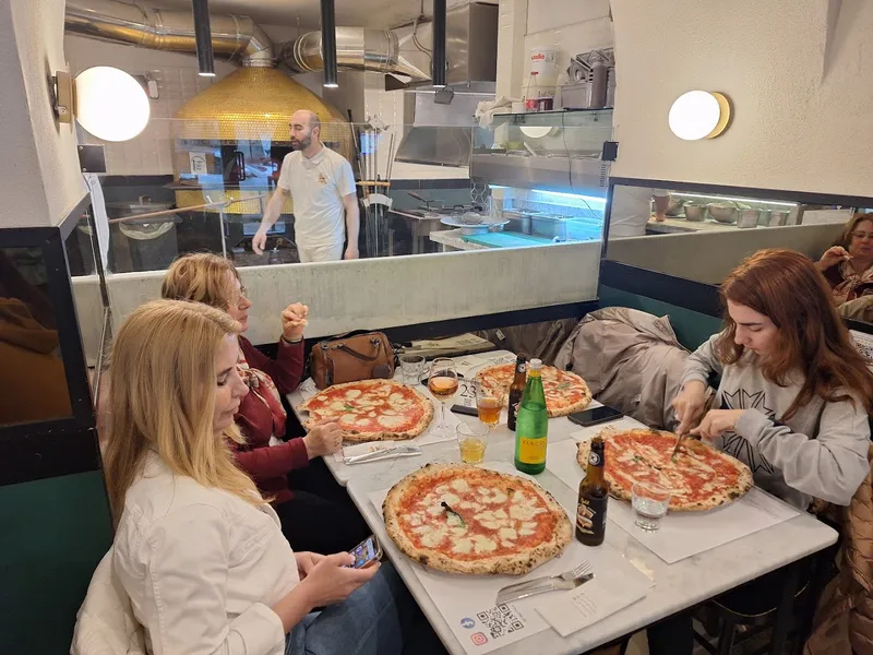 Pizzeria de Michele photo 6