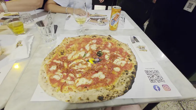 Pizzeria de Michele photo 8