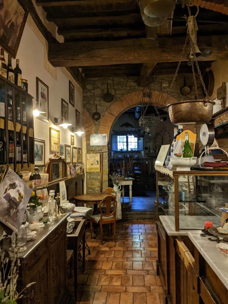 Antica Osteria di Montecarelli foto 7