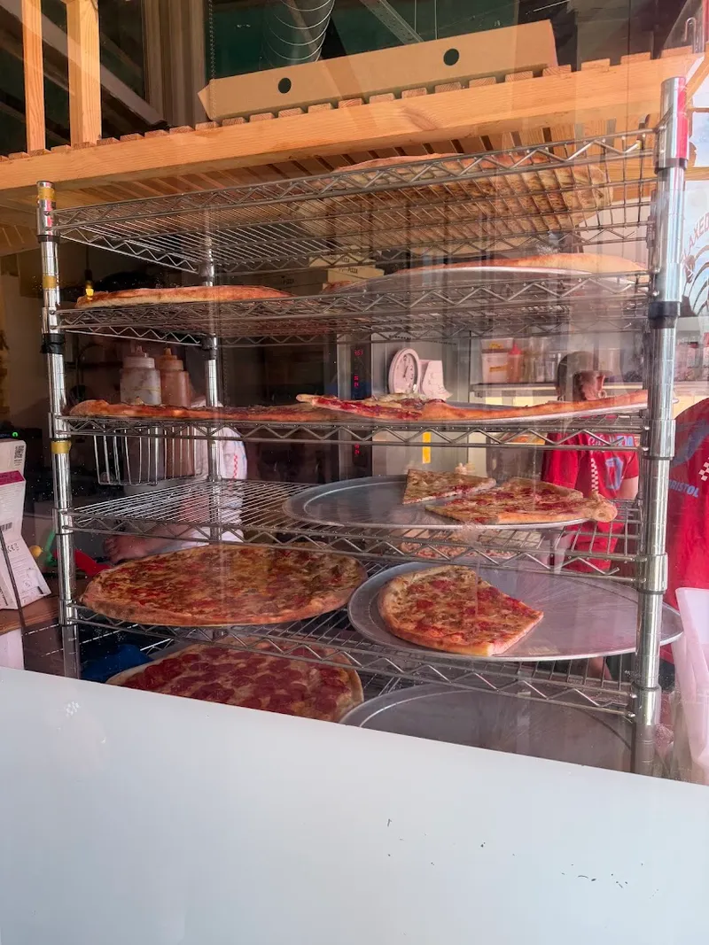 GG's Pizza photo 6