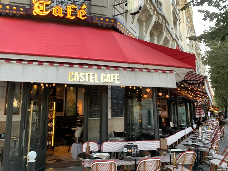 Le Castel Café