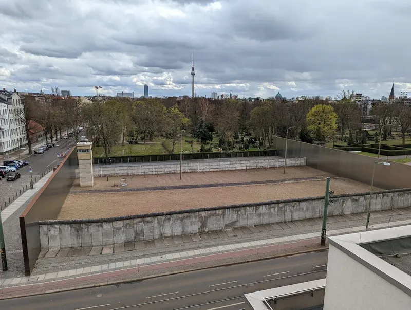 Berlin Wall Memorial photo 5