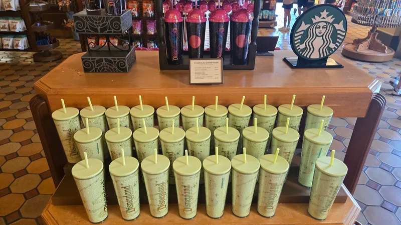 Starbucks (California Adventure) photo 9