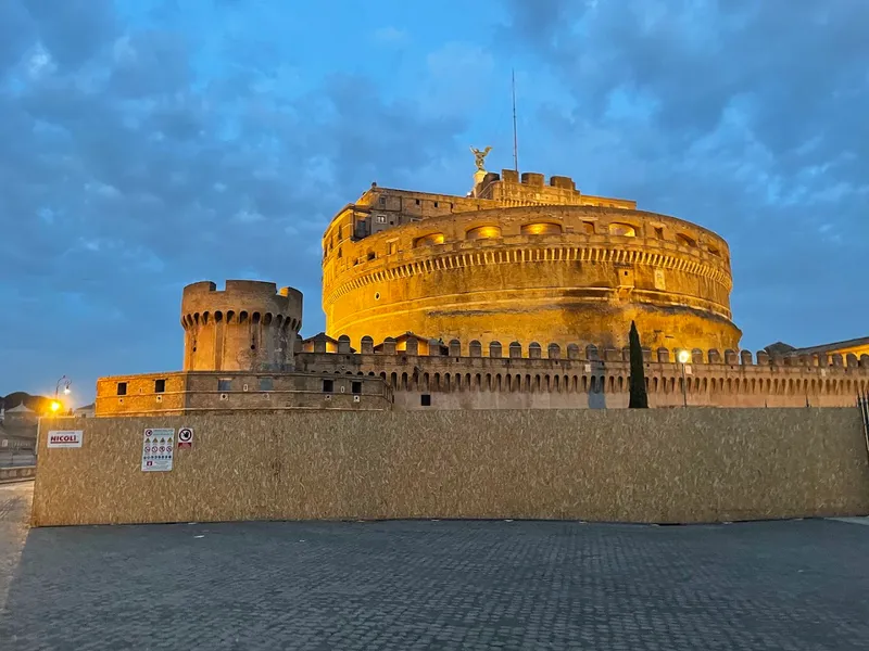 Galeri Angelo foto 7