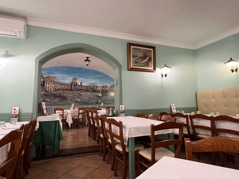Antica Pizzeria Port’Alba photo 9