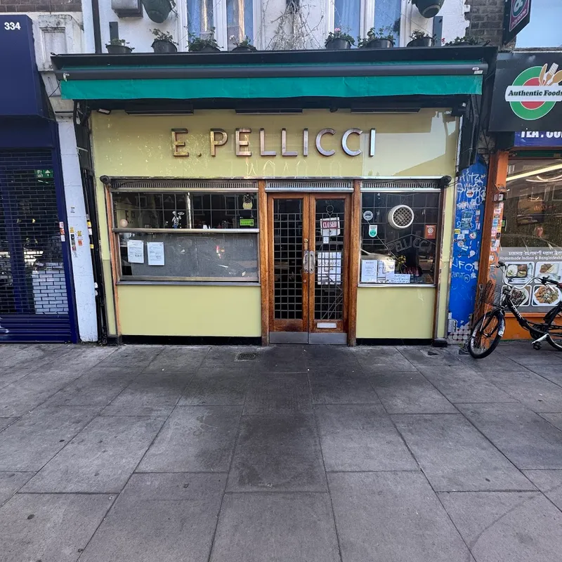 Pollicci's Cafe foto 9