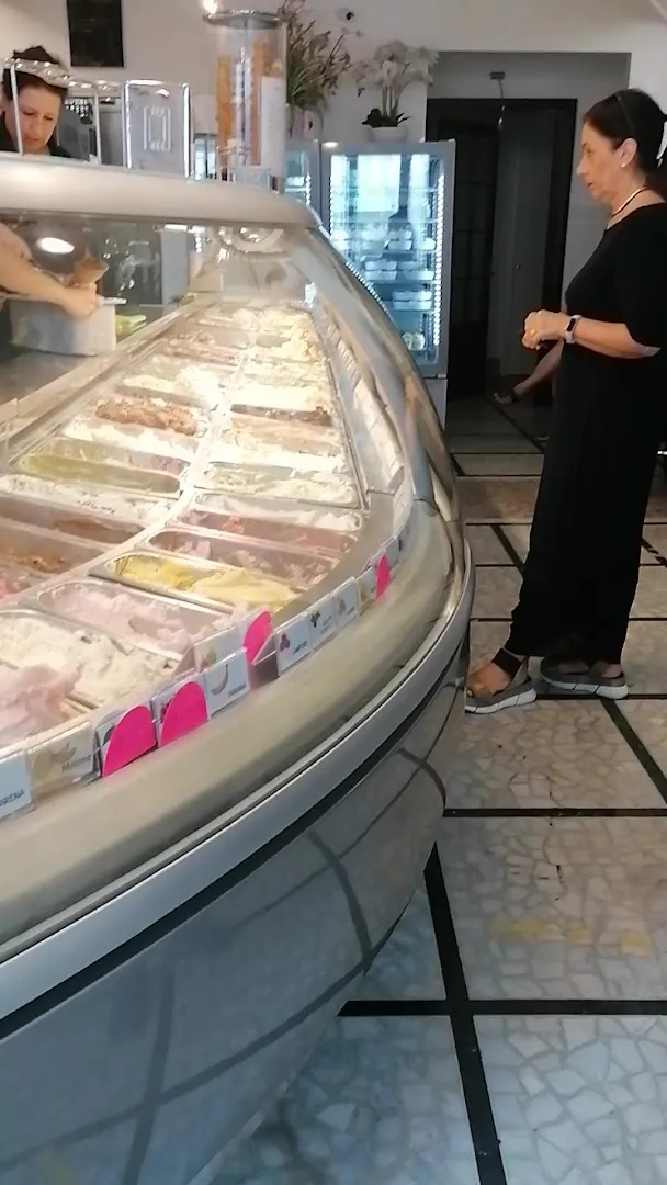 Gelateria Zampolli foto 8