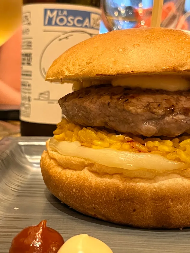 The Lab Unconventional Burger foto 6