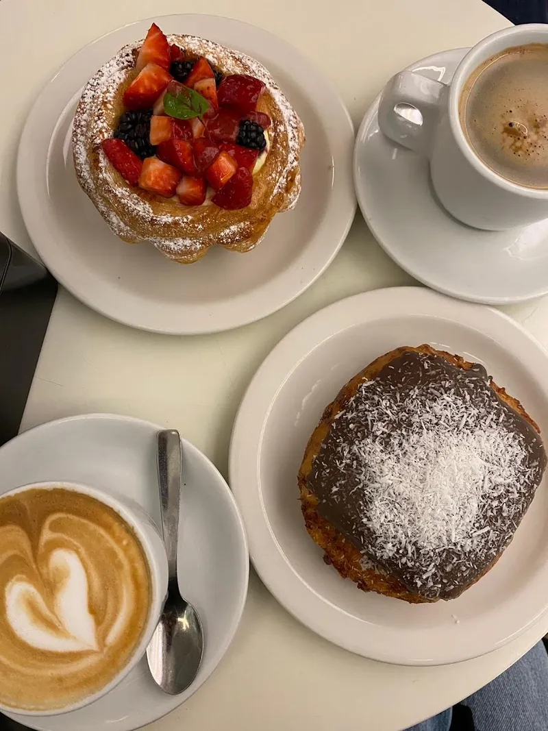 Lisé Pasticceria photo 10