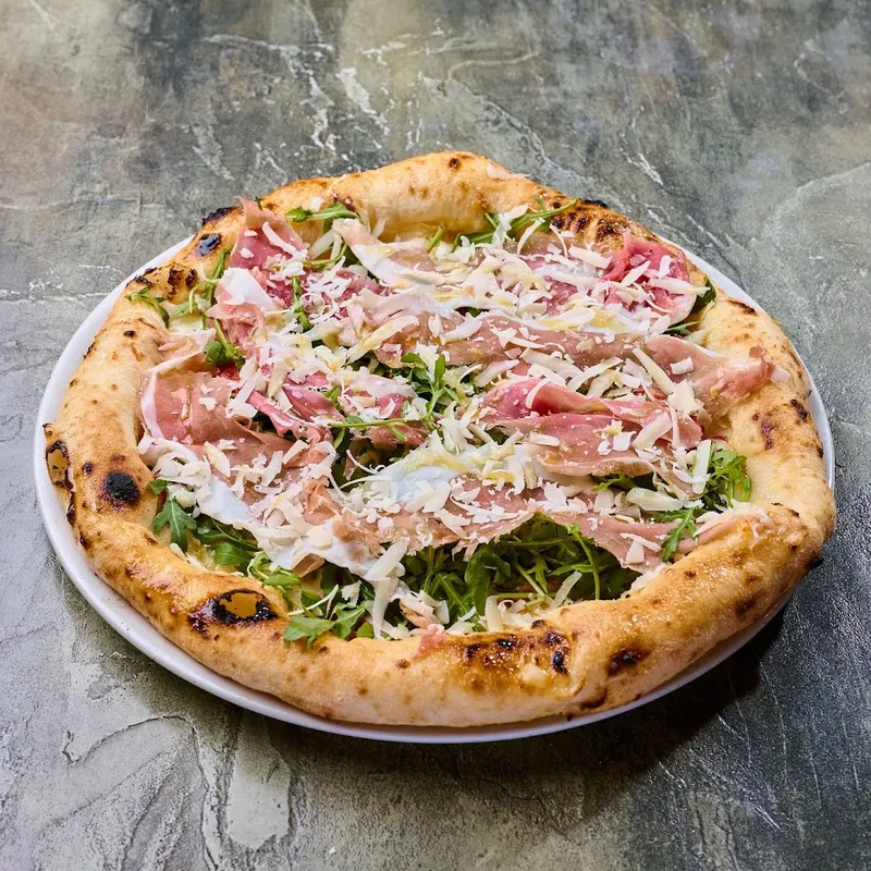 10 Diego Vitagliano Pizzeria - Bagnoli foto 6