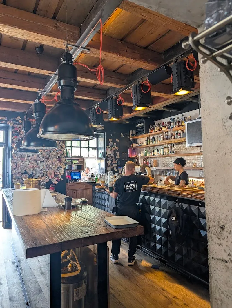 Pops Burger photo 10