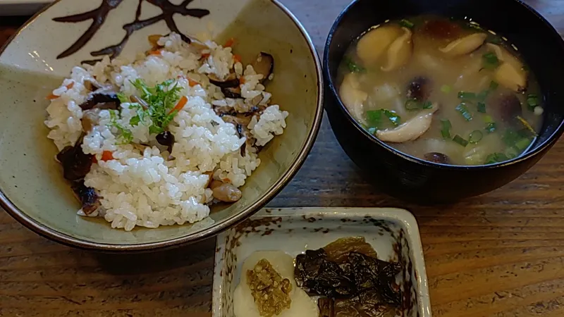 Iana (Stone BBQ Restaurant in Chichibu) foto 8