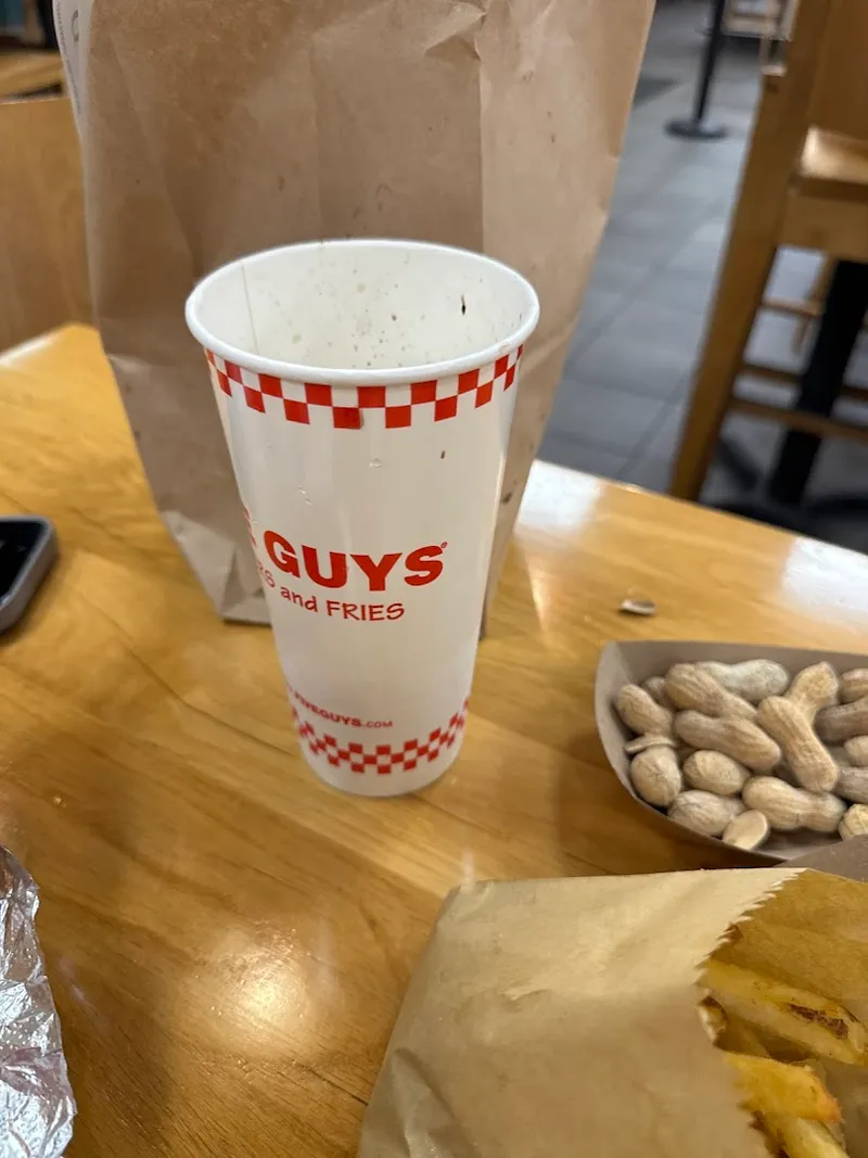 Five Guys photo 9
