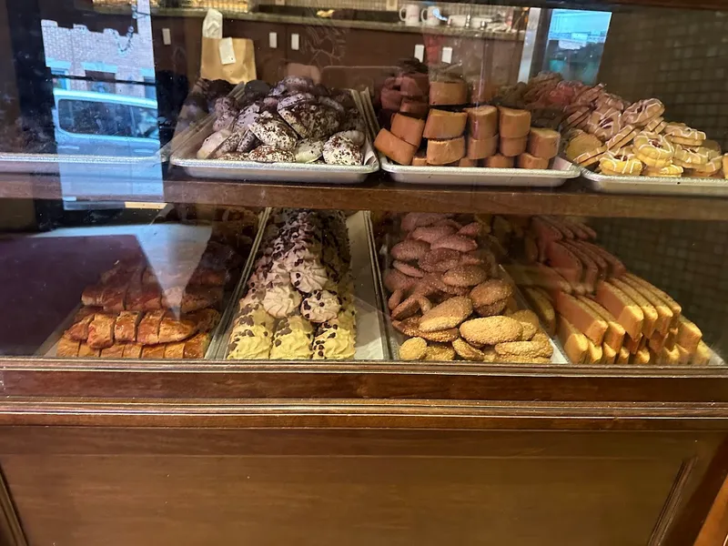 Sarcone's Bakery foto 9