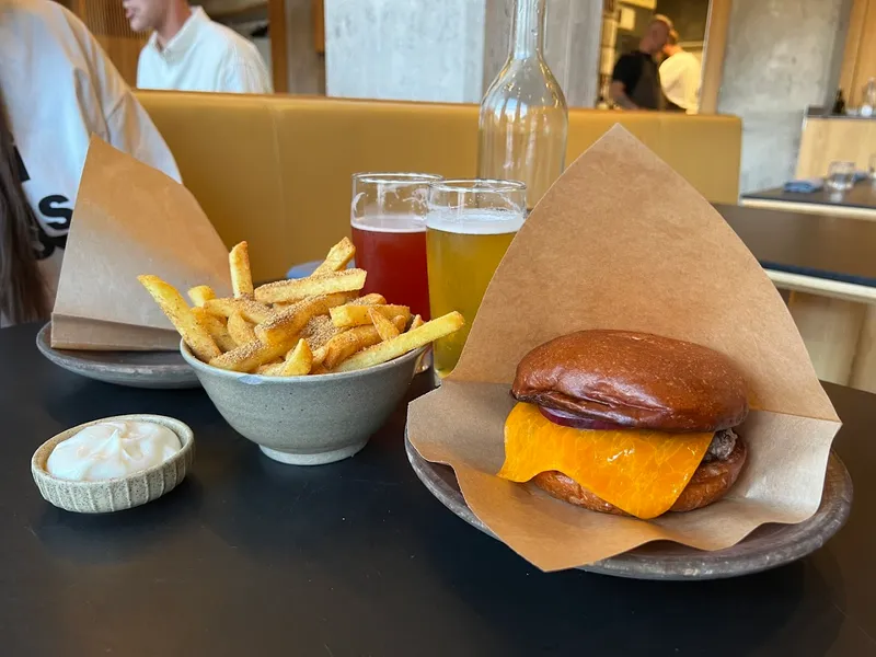 Popl Burger photo 7