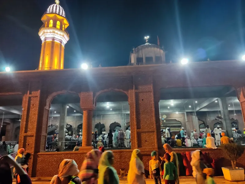 Golden Temple Langar (Harmandir Sahib) photo 5