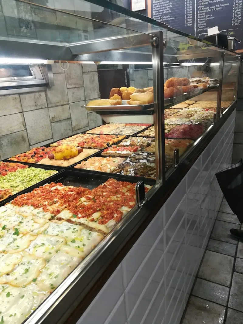 Pizzoria photo 9